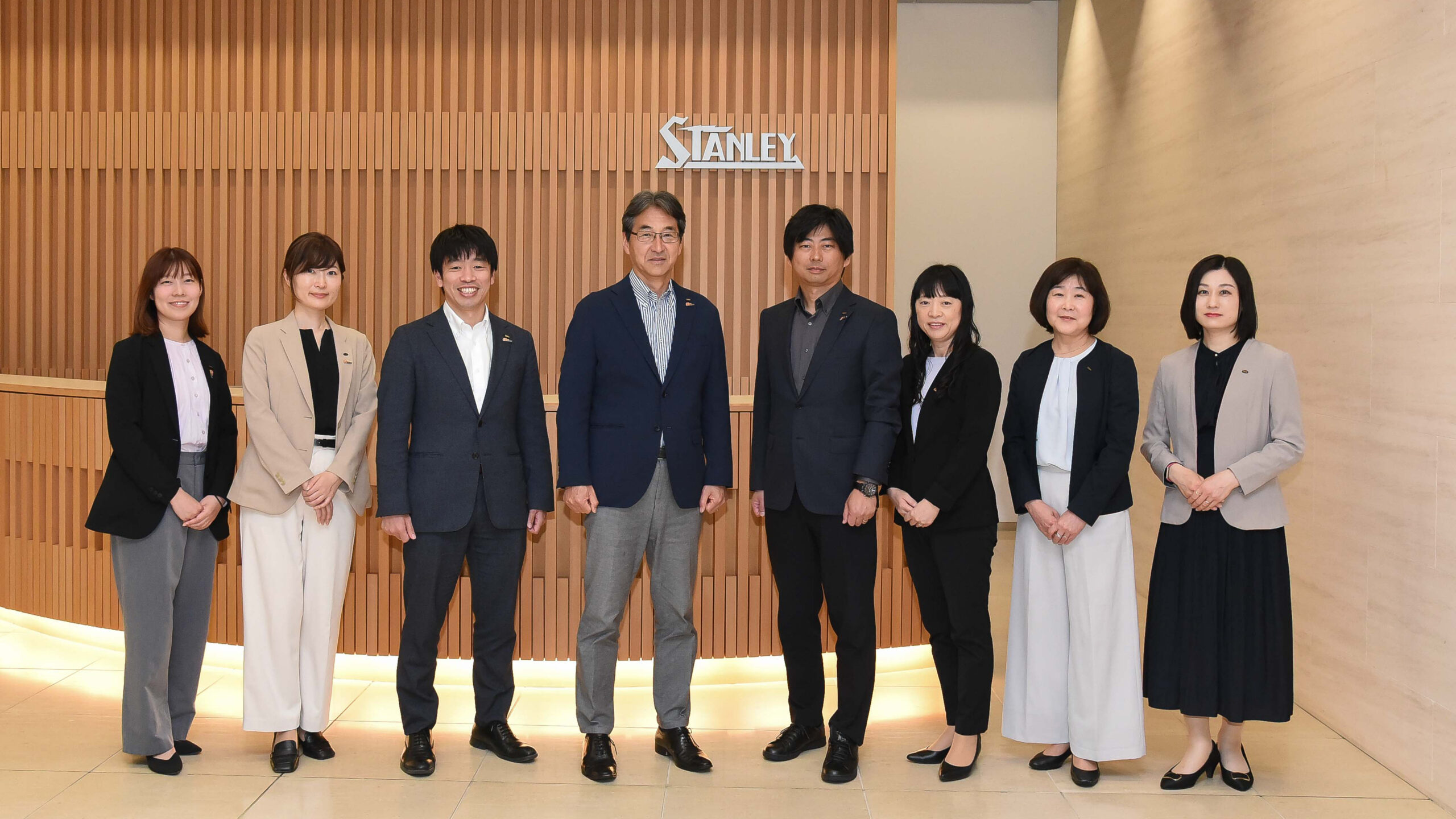スタンレー電気株式会社